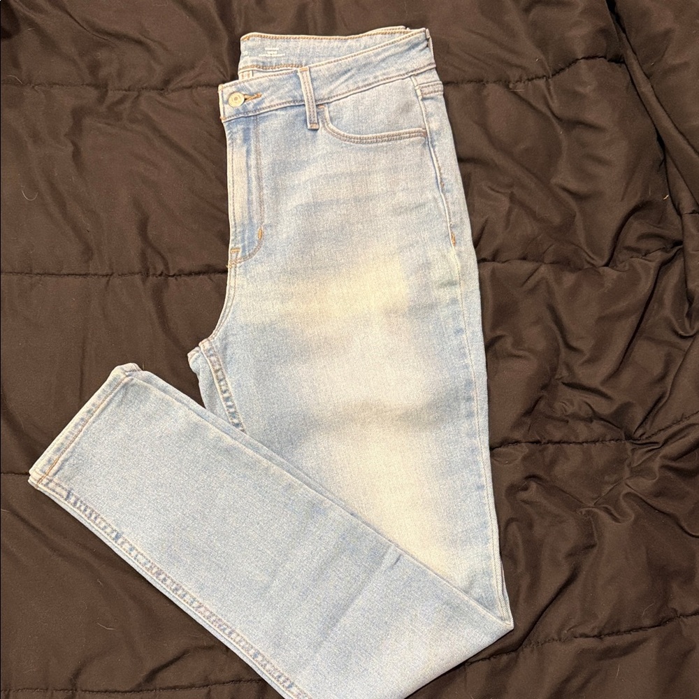 Old Navy Light Blue Super Skinny Jeans
